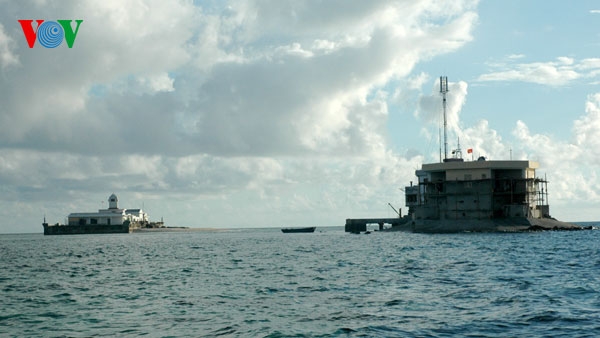 เพิ่มความรู้เกี่ยวกับทะเลและเกาะแก่งให้แก่นักข่าว